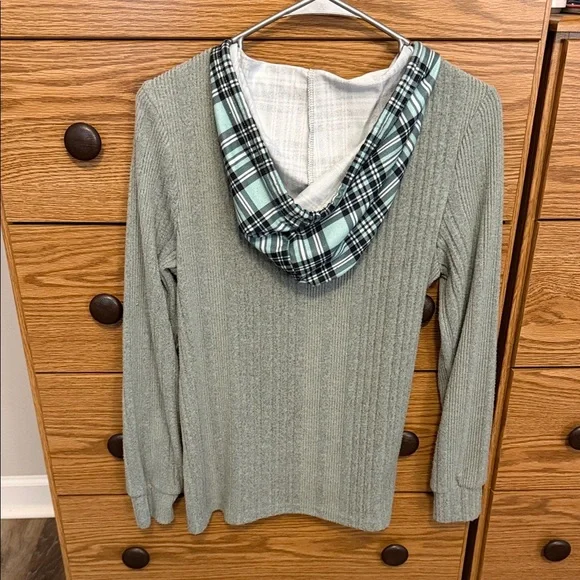 Green hoodie with Plaid Accent - Picture 2 of 3